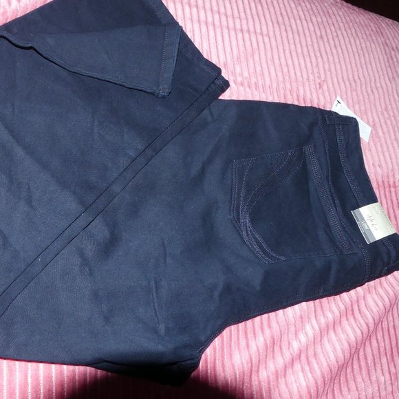 Style & Co - Picture 6 of 8